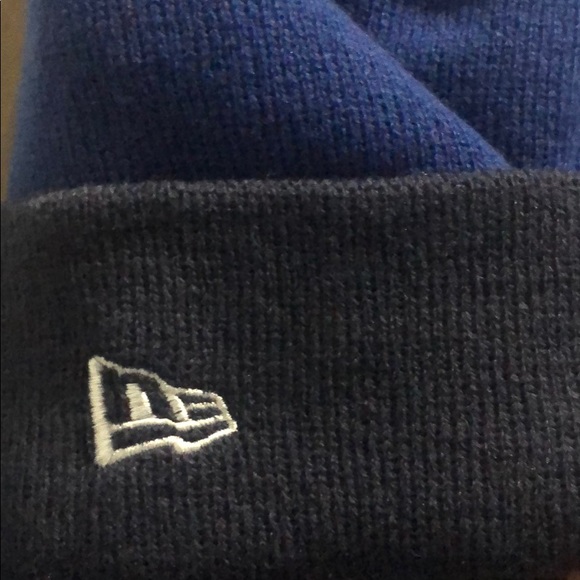 Toronto Blue Jays Knit Cap - Picture 4 of 5